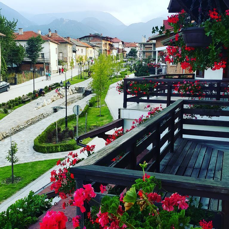 Guest House Dzhangal Bansko Exterior photo